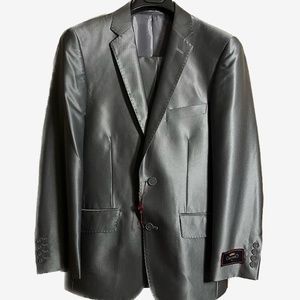 Sharkskin Silver Grey 2-piece / 2 Button Slim Suit (NEW)